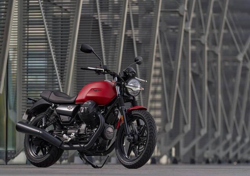 Moto Guzzi V7 Stone 850: prezzo, consumi, colori