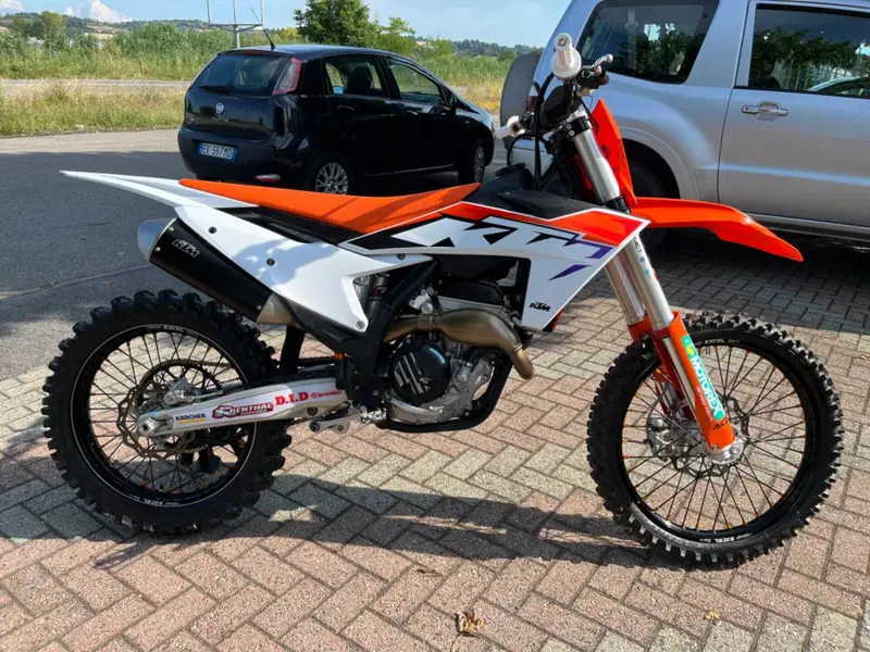 KTM 250 SX-F (2023)