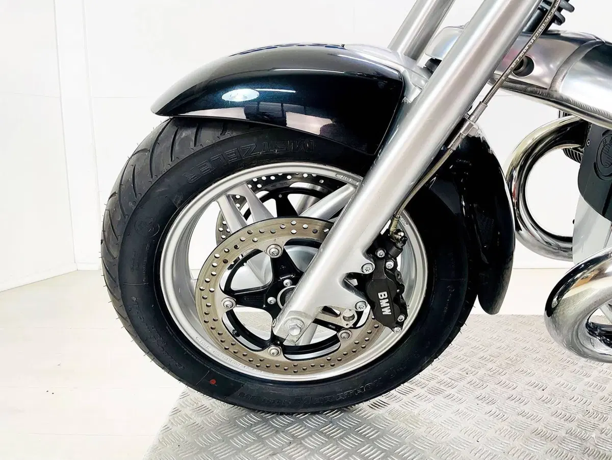 Bmw R 1200 C Montauk (13)