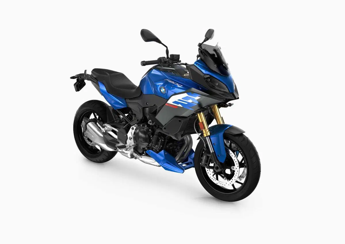 Aggiornamenti 2024 per le BMW: nuovi colori e allestimenti (2)
