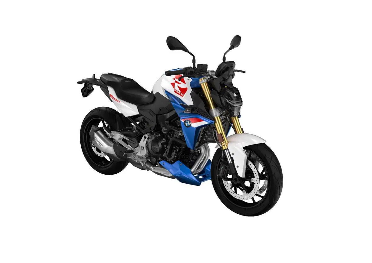 Aggiornamenti 2024 per le BMW: nuovi colori e allestimenti (7)