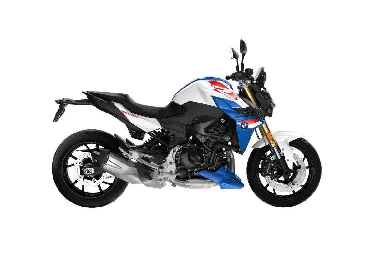 Aggiornamenti 2024 per le BMW: nuovi colori e allestimenti (10)