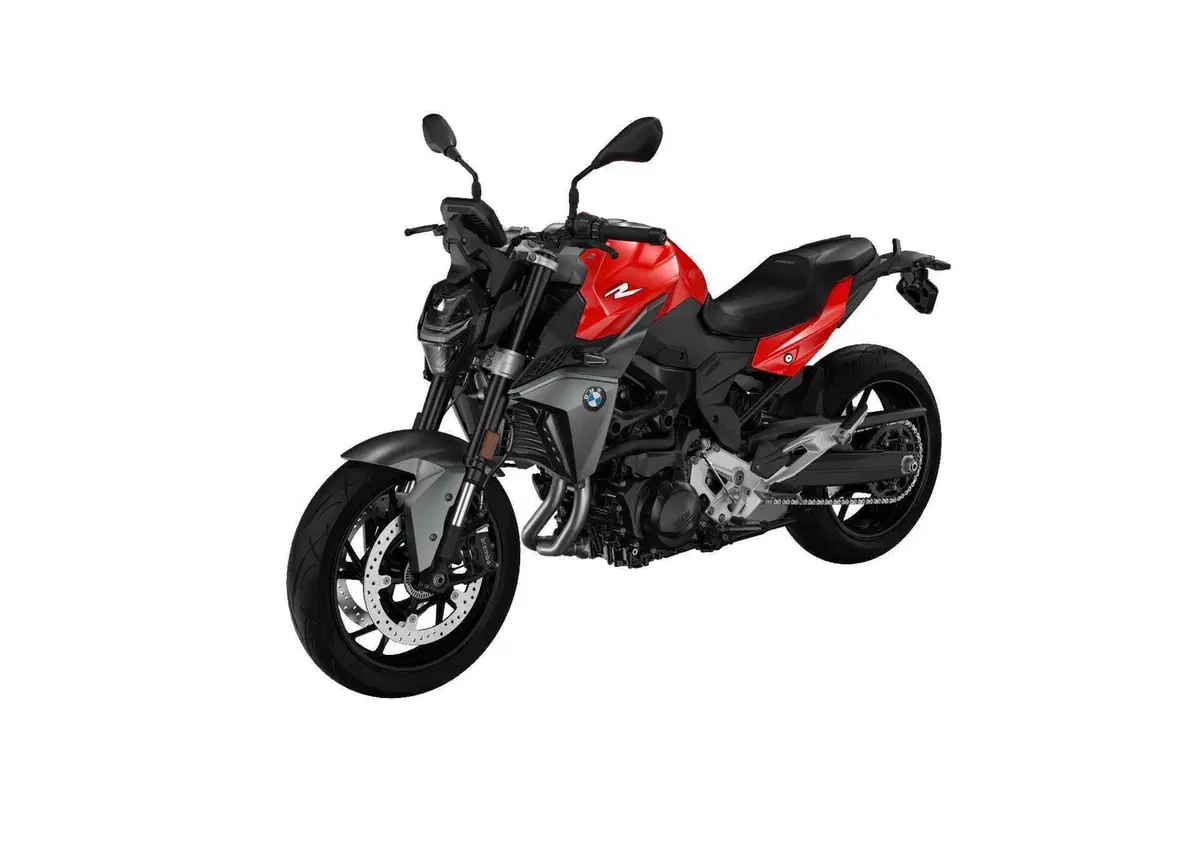 Aggiornamenti 2024 per le BMW: nuovi colori e allestimenti (11)