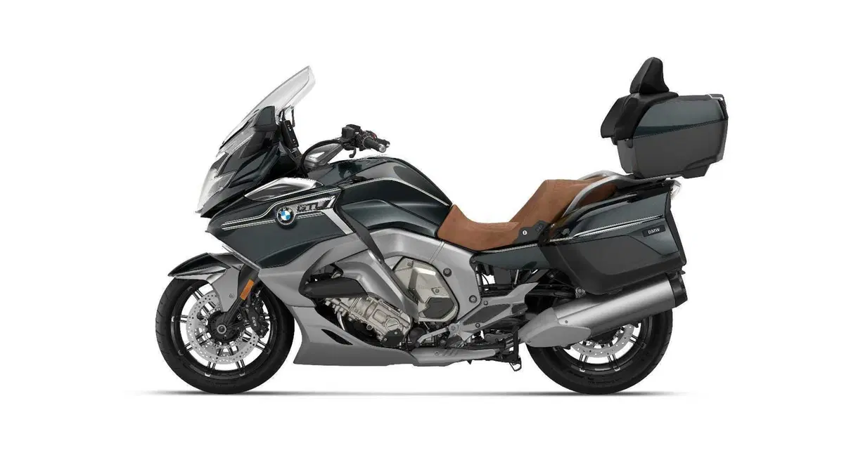 Aggiornamenti 2024 per le BMW: nuovi colori e allestimenti (3)