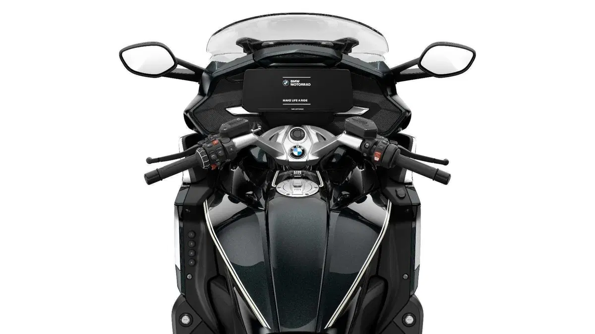 Aggiornamenti 2024 per le BMW: nuovi colori e allestimenti (6)