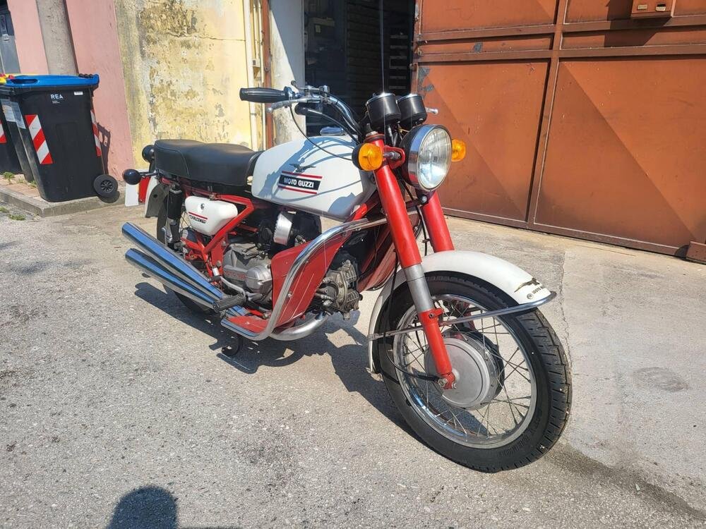 Moto Guzzi Nuovo Falcone 500 CF (3)
