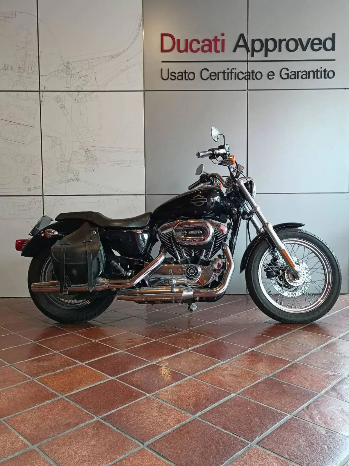 Harley-Davidson 1200 Custom (2007 - 13) - XL 1200C