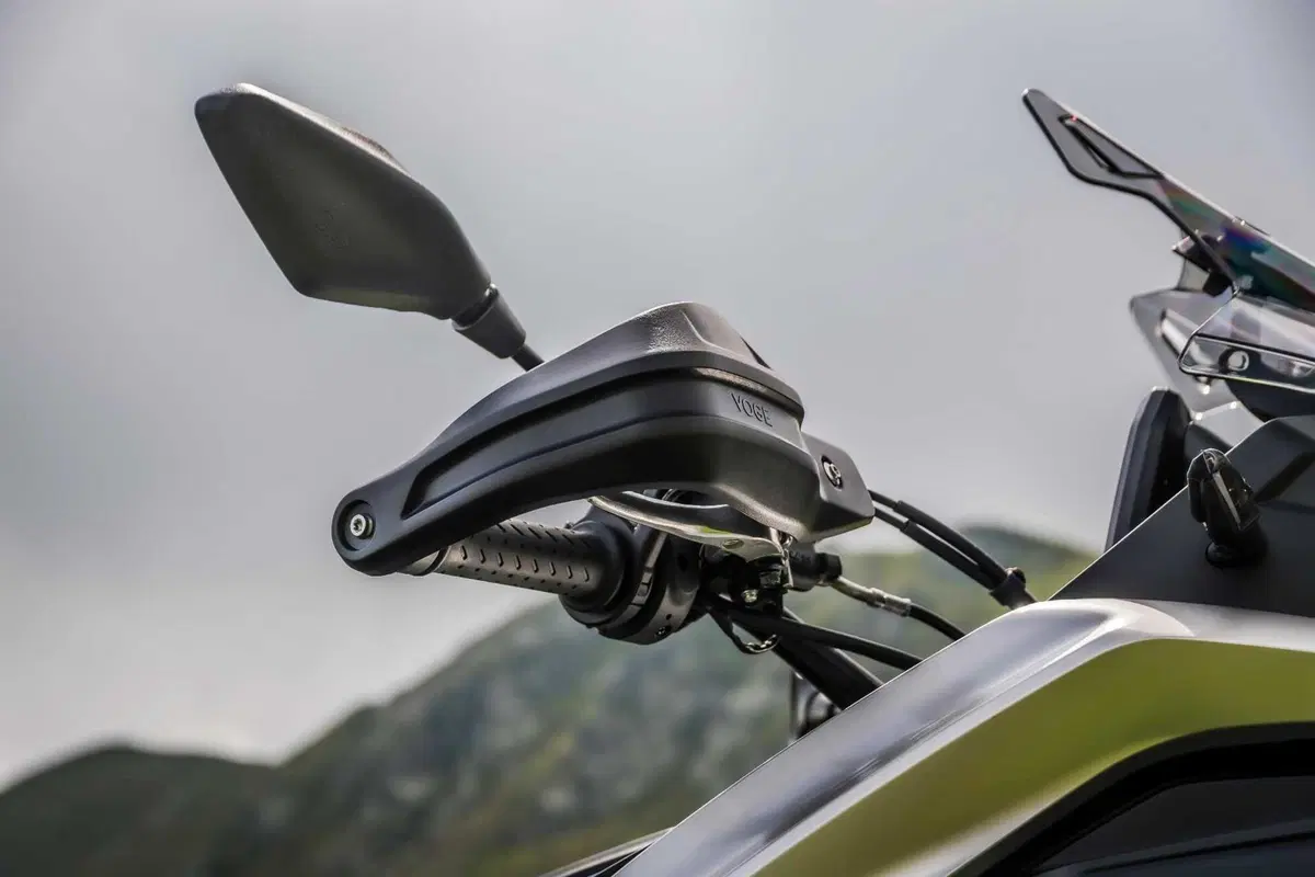 VOGE Valico 525DSX: ecco il prezzo e le caratteristiche (6)