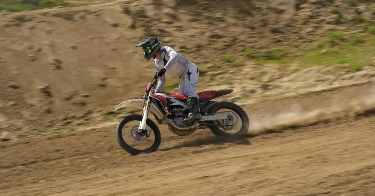 Magazine n&deg; 563: scarica e leggi il meglio di Moto.it