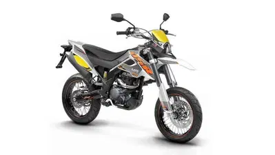 Um Italia DSR 125 SM
