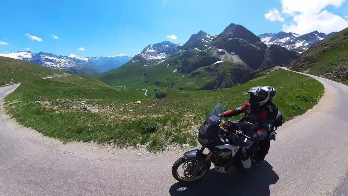 I viaggi dei lettori: papà e figlio sul Colle più alto d’Europa, l'Iseran (34)