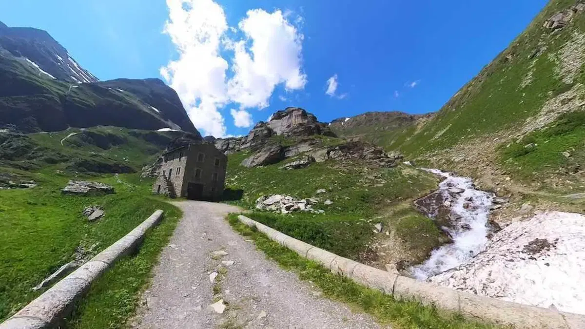 I viaggi dei lettori: papà e figlio sul Colle più alto d’Europa, l'Iseran (39)