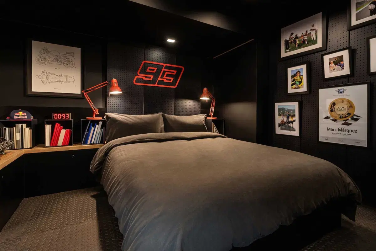 MotoGP 2023. Il Motorhome di Marc Marquez è su Airbnb, una notte a 93 euro, come prenotare! [GALLERY e VIDEO] (6)
