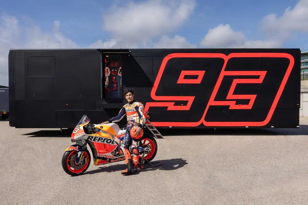 MotoGP 2023. Il Motorhome di Marc Marquez è su Airbnb, una notte a 93 euro, come prenotare! [GALLERY e VIDEO] (21)