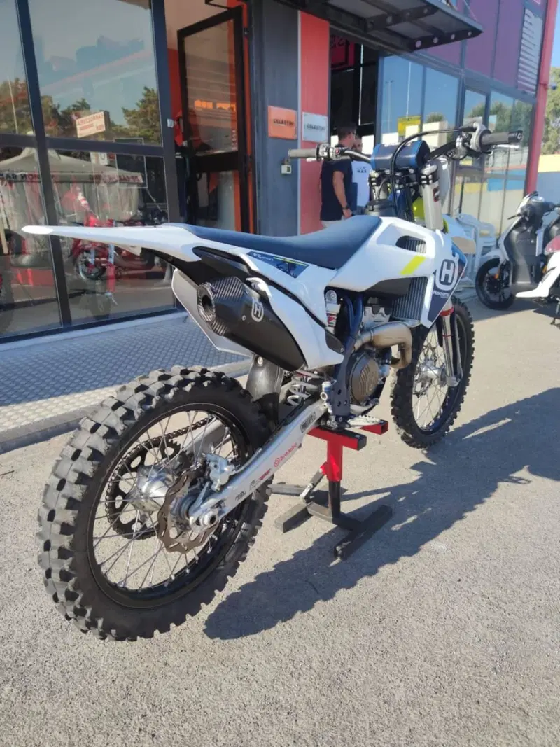 Husqvarna FC 250 (2022) (7)