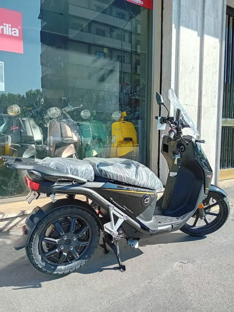 Super Soco CPx Pro (2023 - 24) (4)