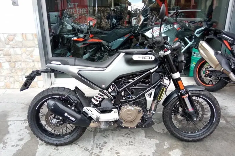 Husqvarna Svartpilen 401 (2020)
