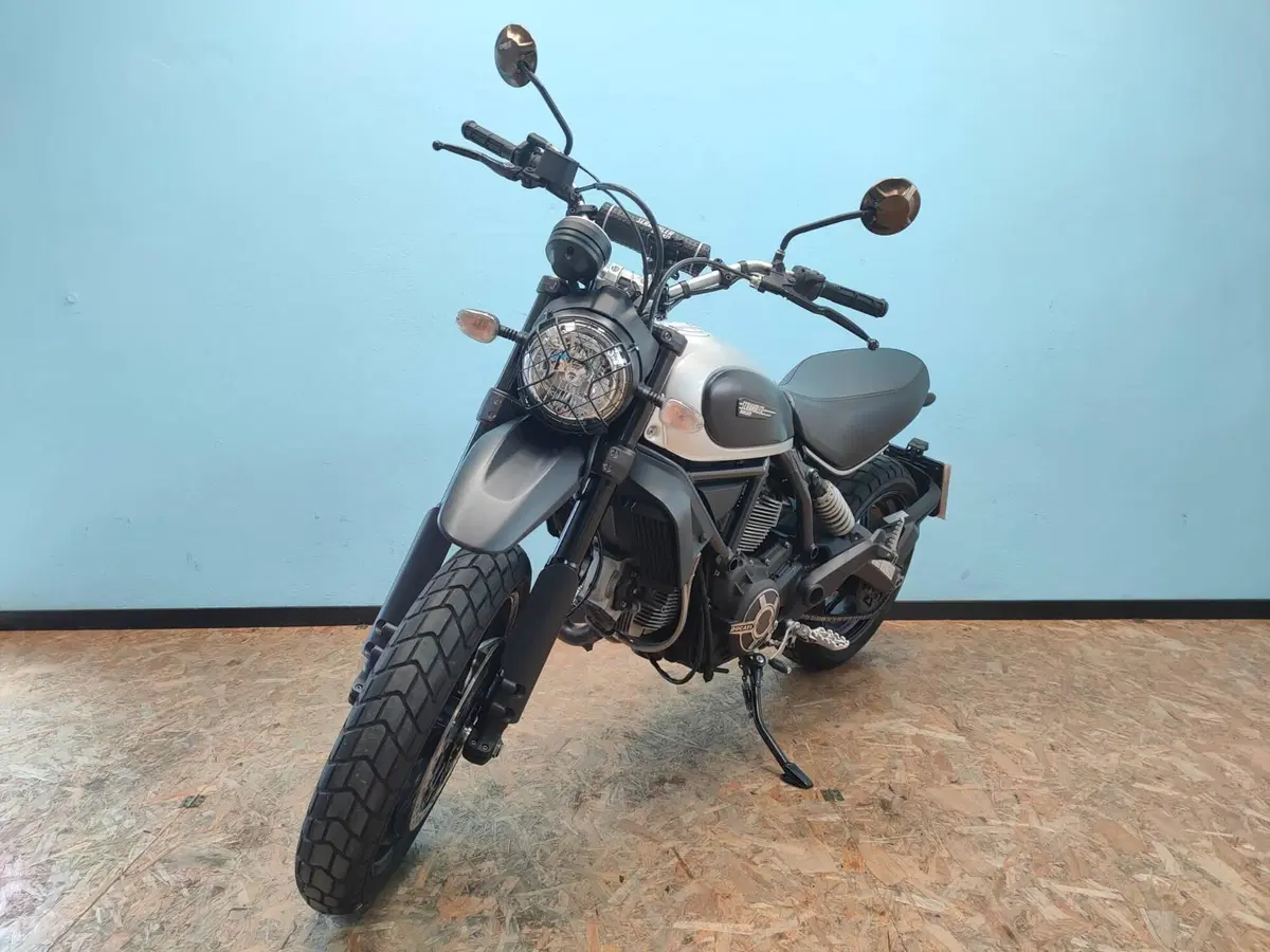 Ducati Scrambler 800 Icon (2017 - 20) (3)