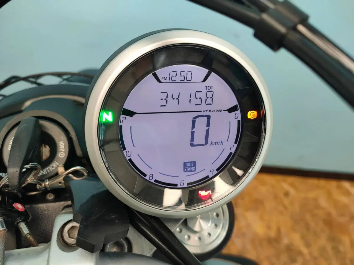 Ducati Scrambler 800 Icon (2017 - 20) (7)