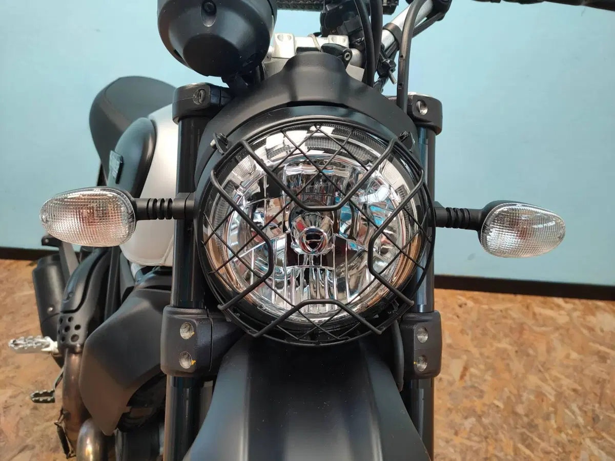 Ducati Scrambler 800 Icon (2017 - 20) (12)