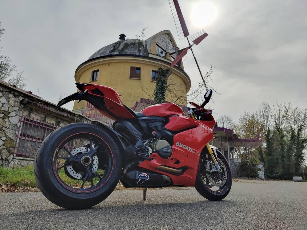 Ducati 1299 Panigale S (2015 - 18) (2)