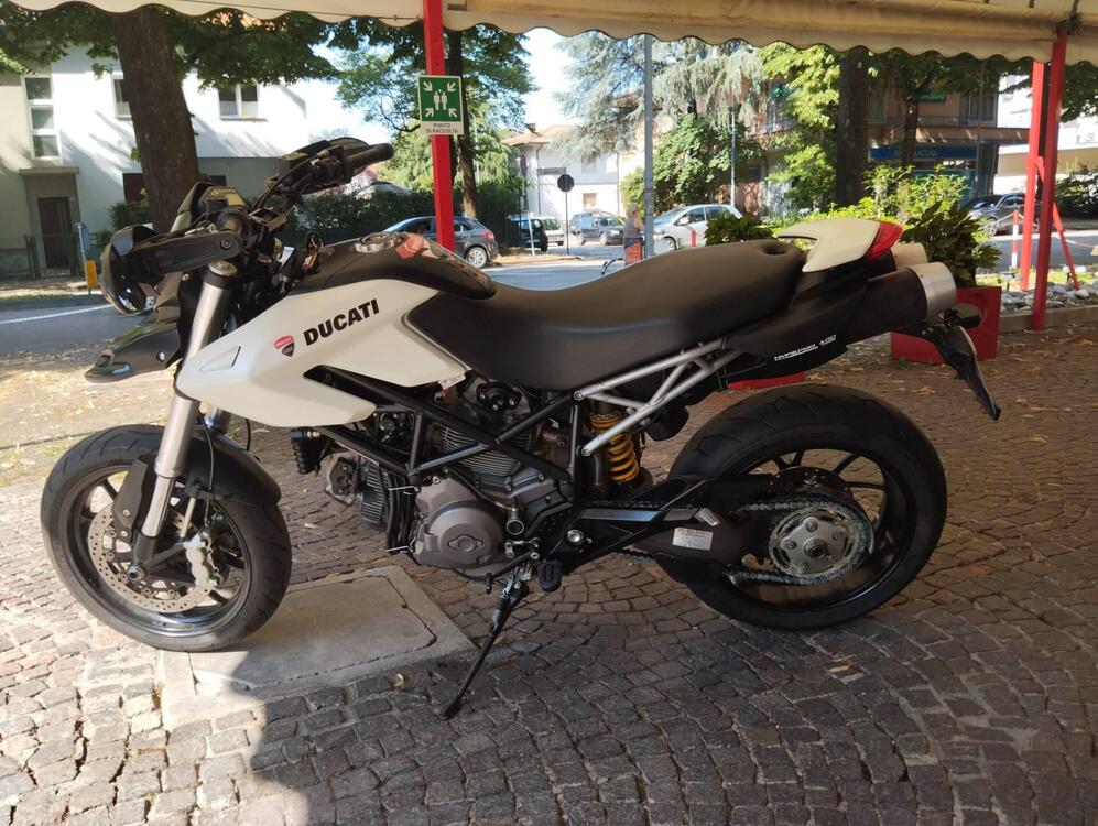 Ducati Hypermotard 796 (2012)