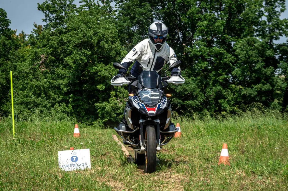 BMW GS Academy: tutte le novità della scuola per guidare in sicurezza la tua maxi! (27)