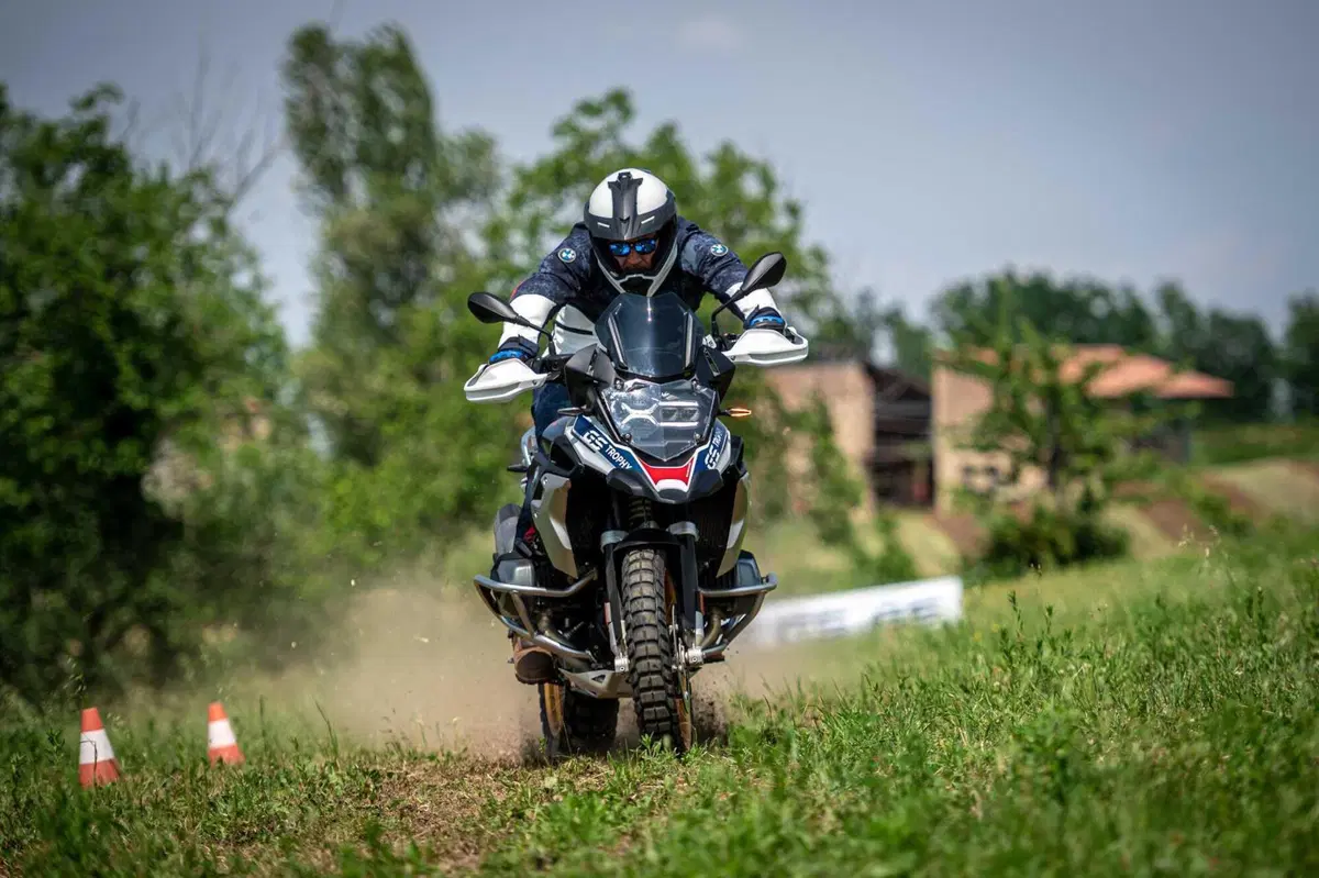 BMW GS Academy: tutte le novità della scuola per guidare in sicurezza la tua maxi! (31)