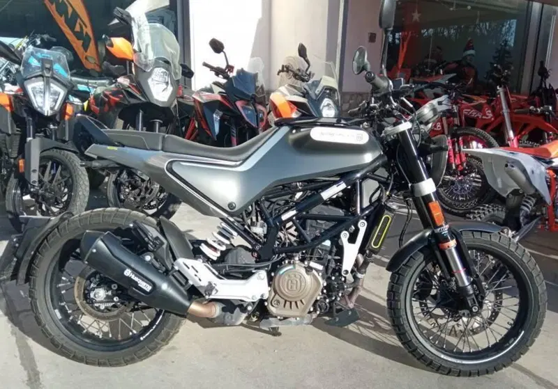 Husqvarna Svartpilen 125 (2021 - 23)