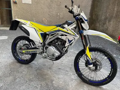 Vent Baja 125 4t RR (2019 - 20) usata