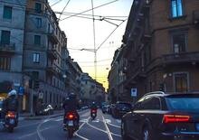 La rivoluzione della mobilità di Milano: più sicurezza per le due ruote con l'obbligo del sensore per l'angolo cieco