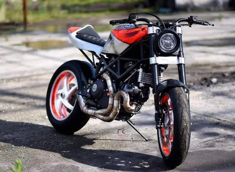 Ducati Multistrada 1000 DS (2003 - 06)