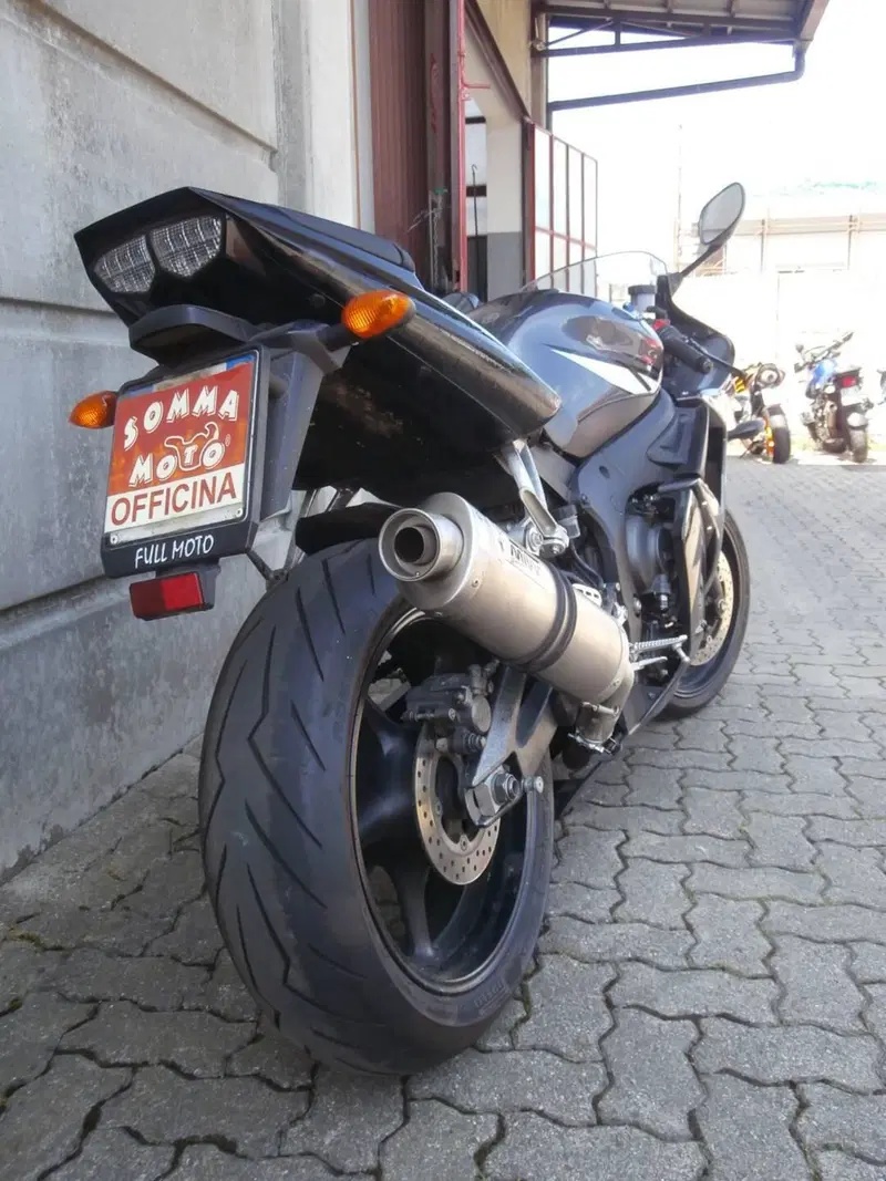 Yamaha YZF R6 (2005) (11)