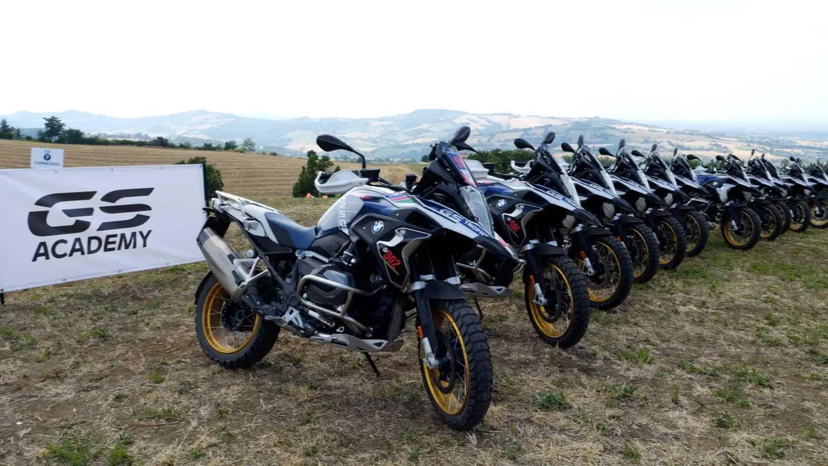 GS Trophy: vi presentiamo il Team Italia che andrà in Namibia nel 2024! (9)