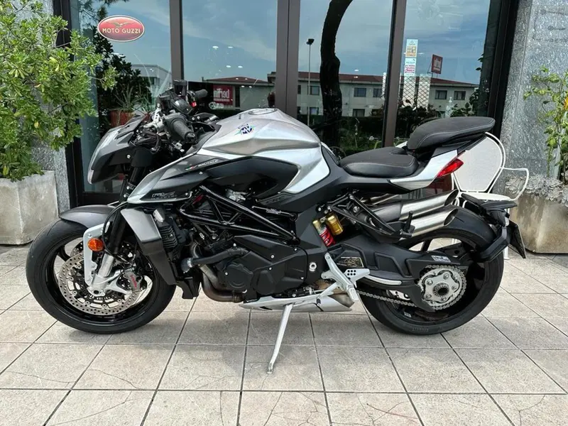 MV Agusta Brutale 1000 RS (2022 - 26)
