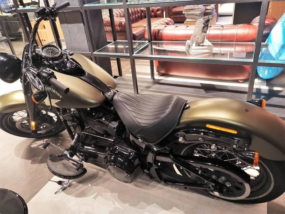 Harley-Davidson 1800 Slim S (2015 - 17) - FLS (4)