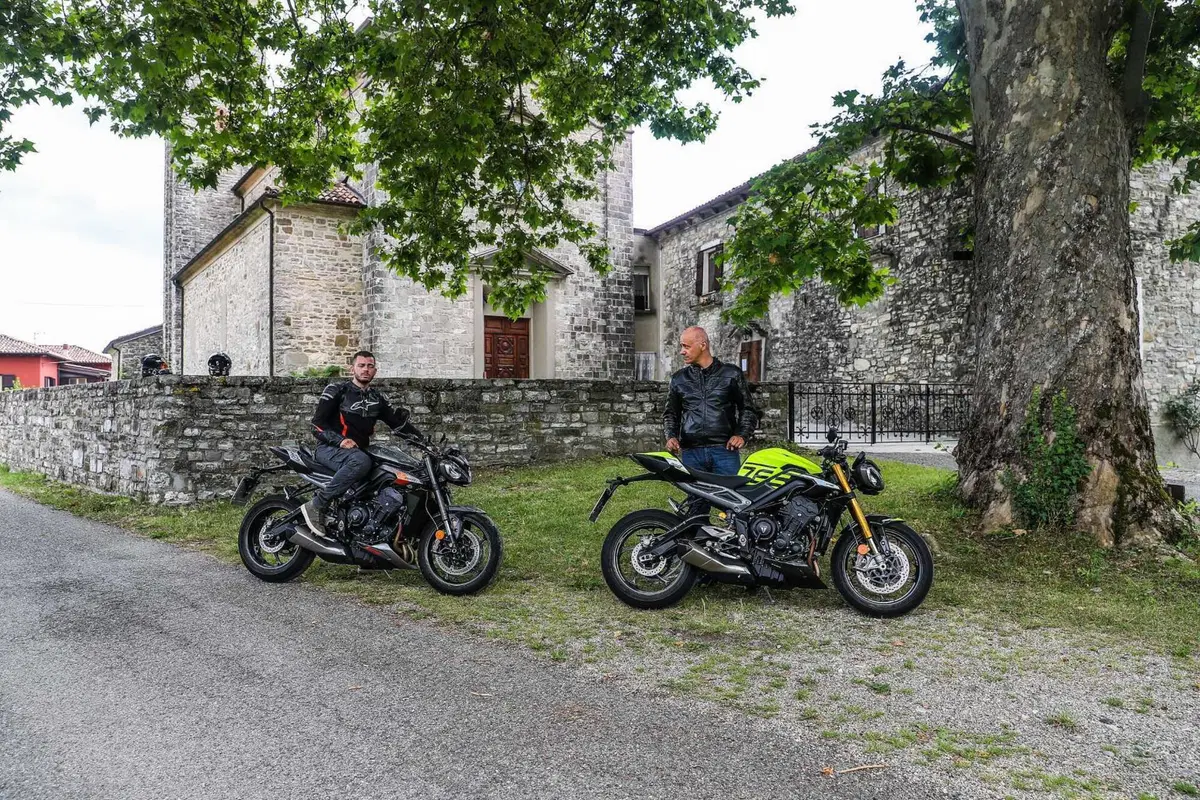 Triumph Street Triple RS vs Street Triple Moto2 Edition: la scelta si fa difficile (98)