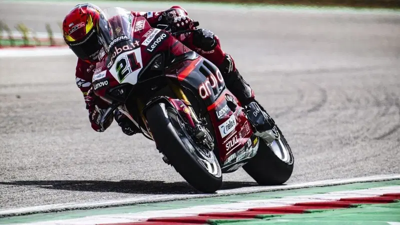 SBK 2023. GP d'Italia. Primo tempo di Michael Ruben Rinaldi nelle libere di Imola