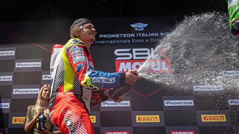 SBK 2023. GP d'Italia a Imola. Axel Bassani: "Ho provato a imporre il mio ritmo ma... Toprak &egrave; Toprak!"