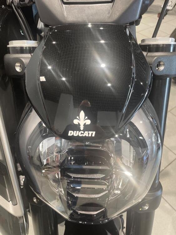 Ducati Diavel V4 (2023 - 24) (2)