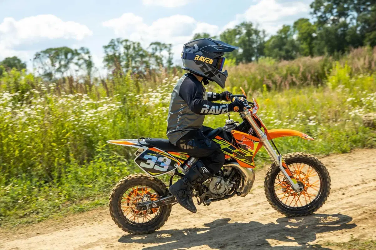 Nuova collezione maglie e pantaloni da cross enduro Raven 2023 (8)
