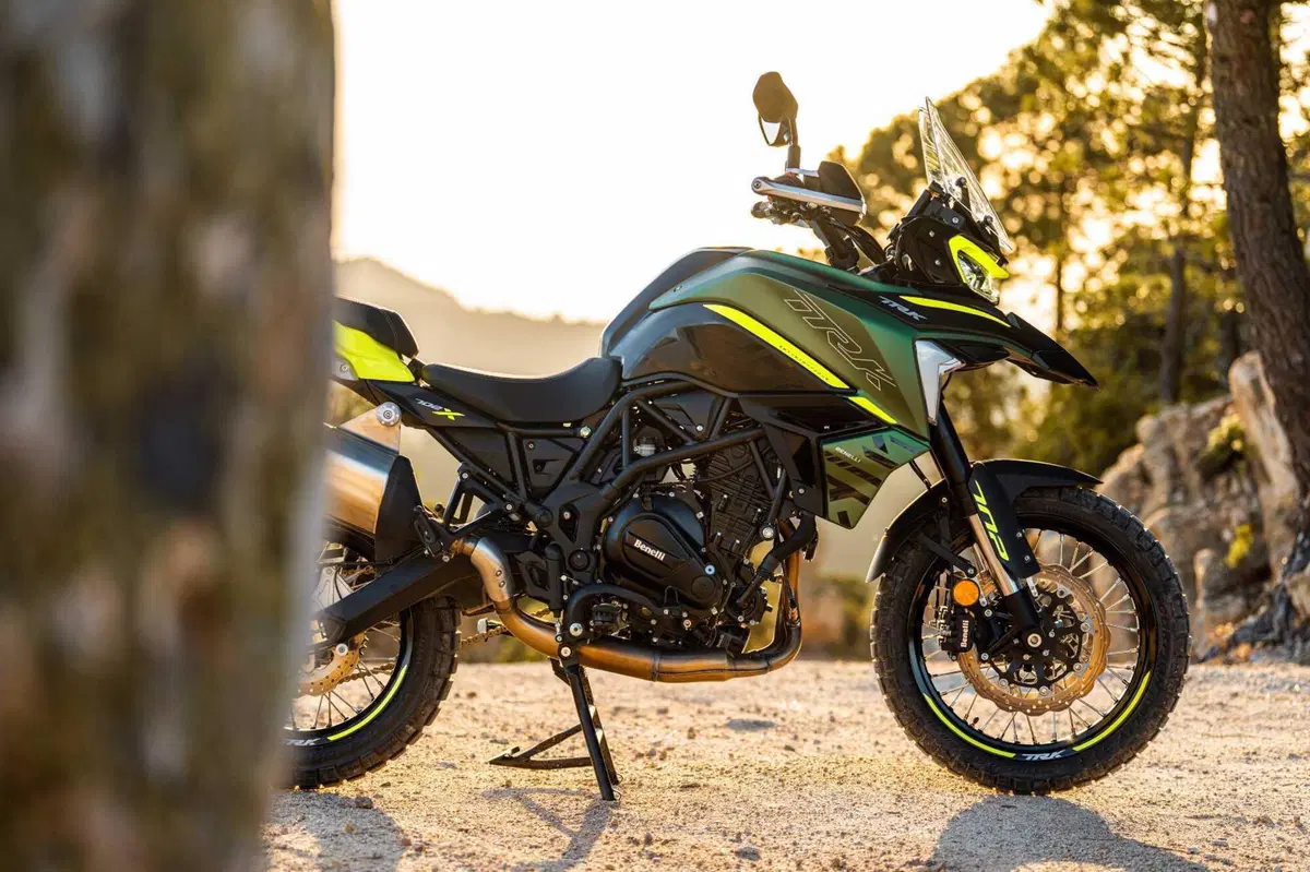 Benelli TRK 702 e 702X, arrivano sul mercato! Prezzo e gallery (23)