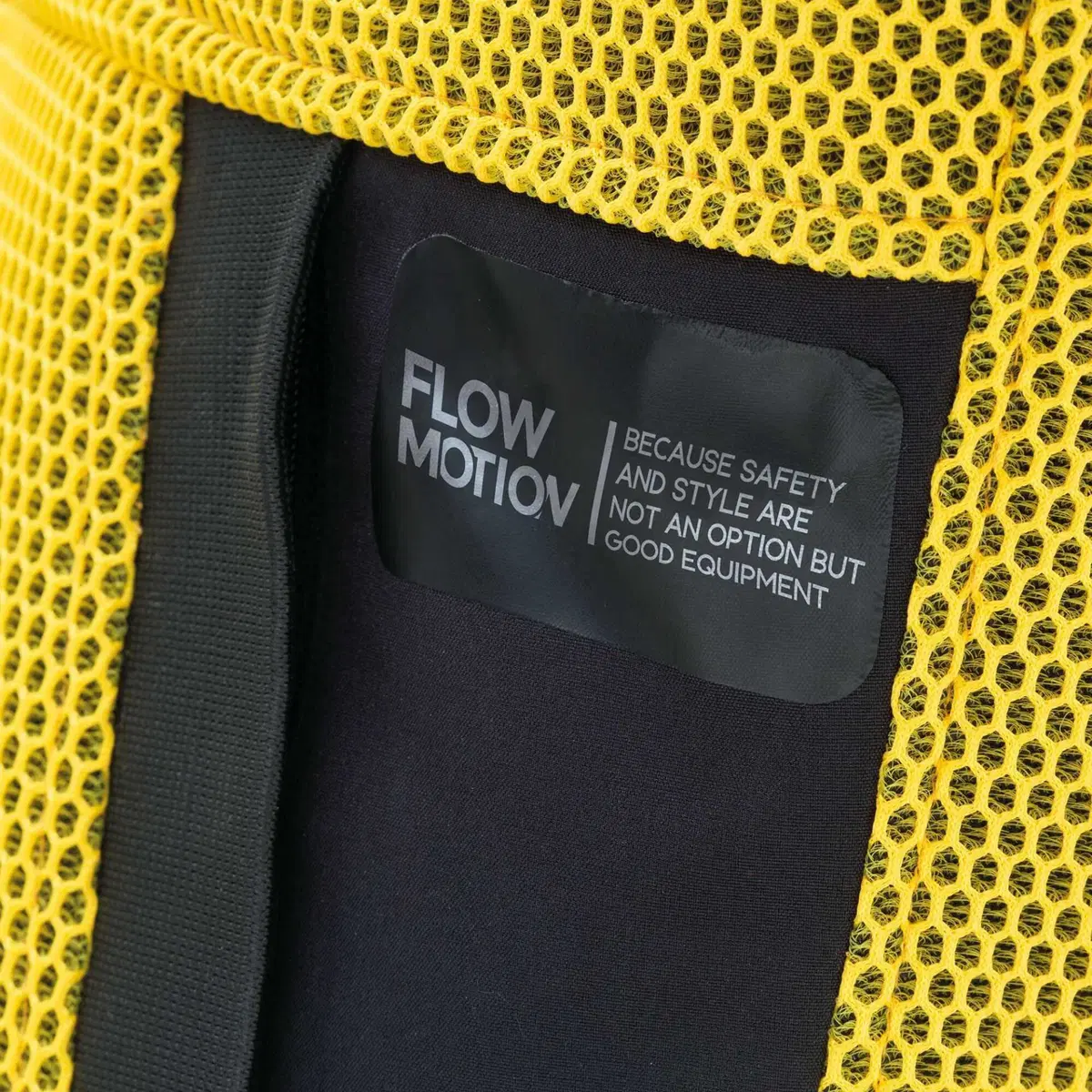 Tucano Urbano: nuova giacca estiva Flowmotion (24)