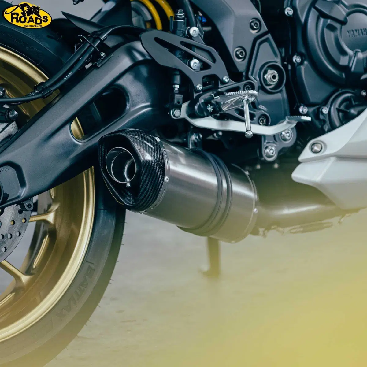 Scarichi Roadsitalia per Yamaha R7 (3)
