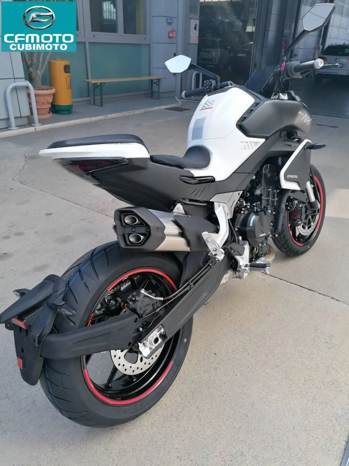 CFMOTO 800NK Advanced (2023 - 26) (6)