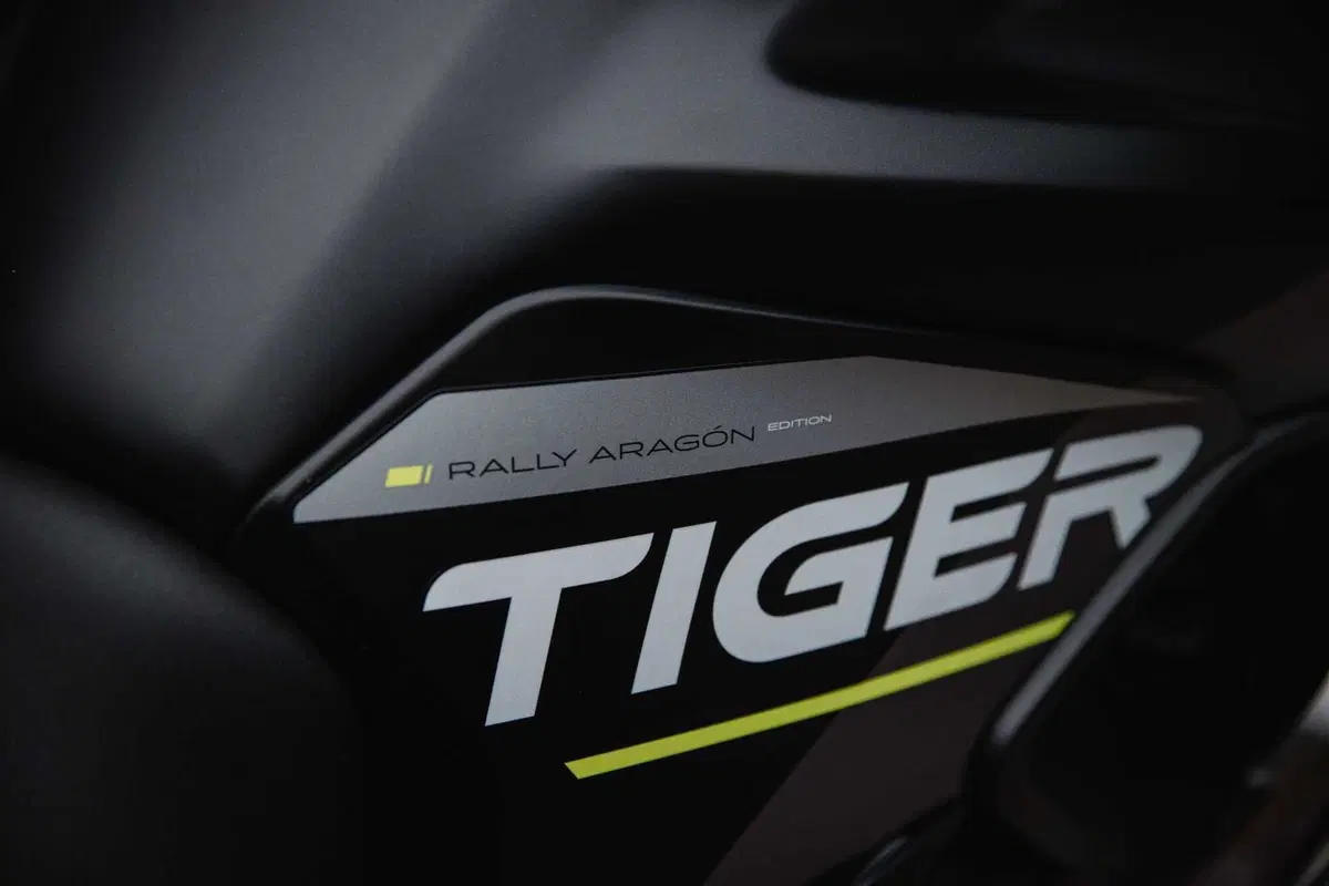 Triumph Tiger 900 Rally Aragón e Tiger 900 GT Aragón: solo per il 2023! (15)