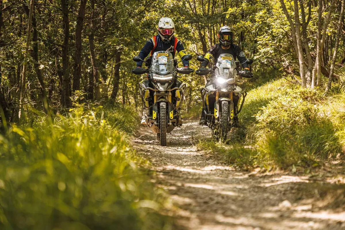 HAT Pavia Sanremo 2023: 220 moto per 500 km di bellezza (5)