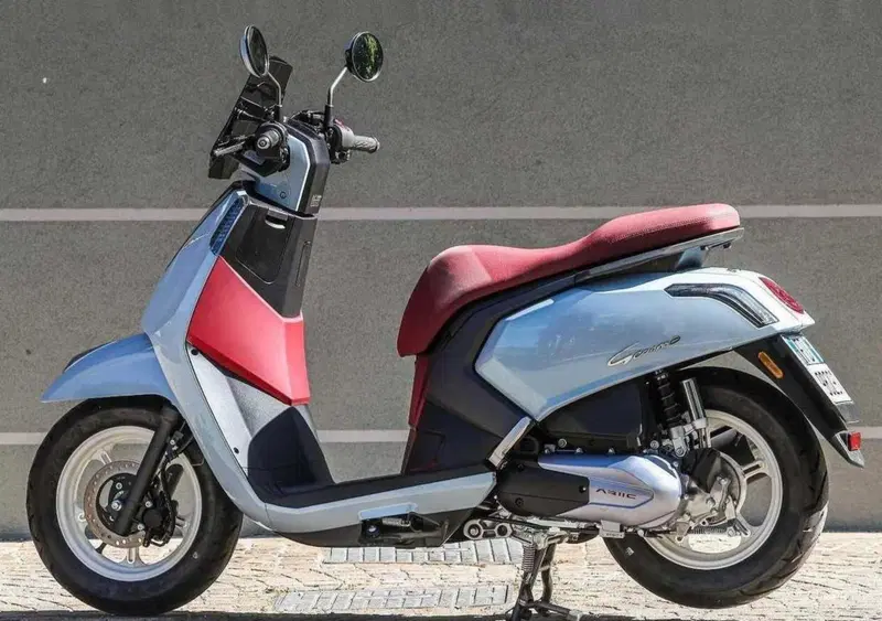 Kl Gemma 125 Gemma 125 (2023 - 24) (3)