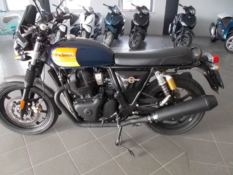 Royal Enfield Interceptor 650 (2021 - 26)