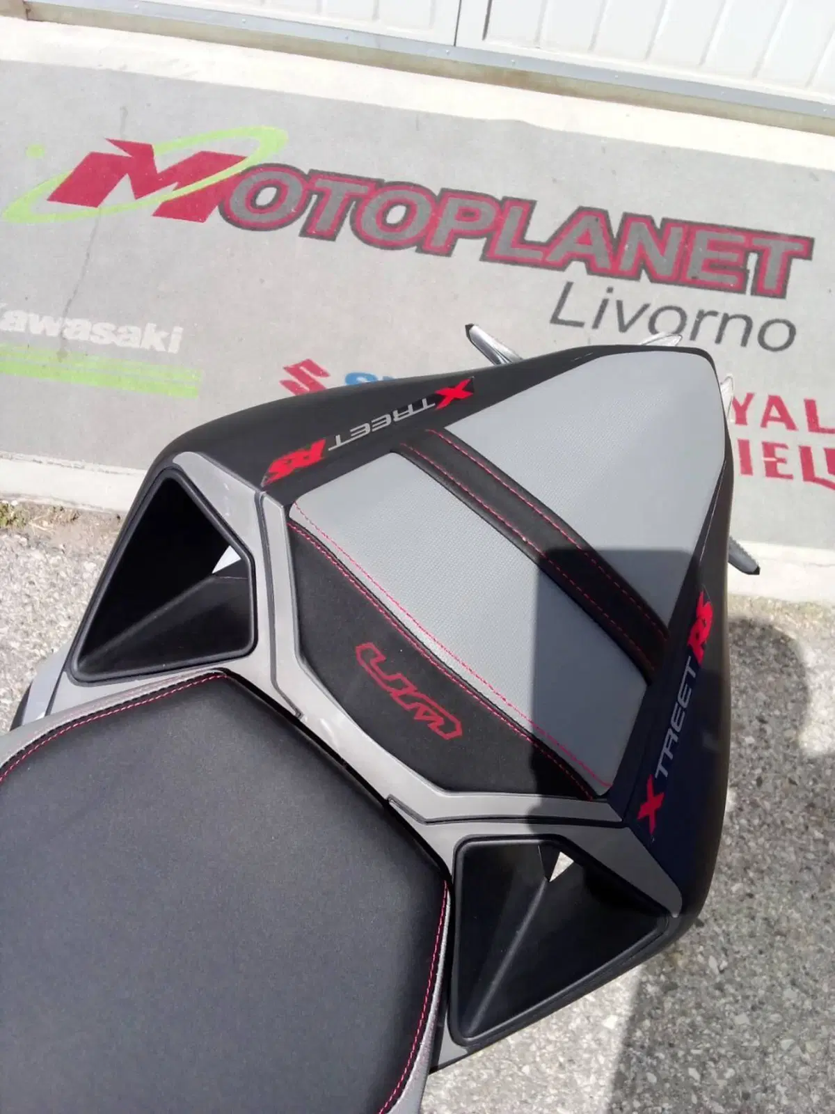 Um Italia Xtreet RS 125 (2023 - 26) (11)